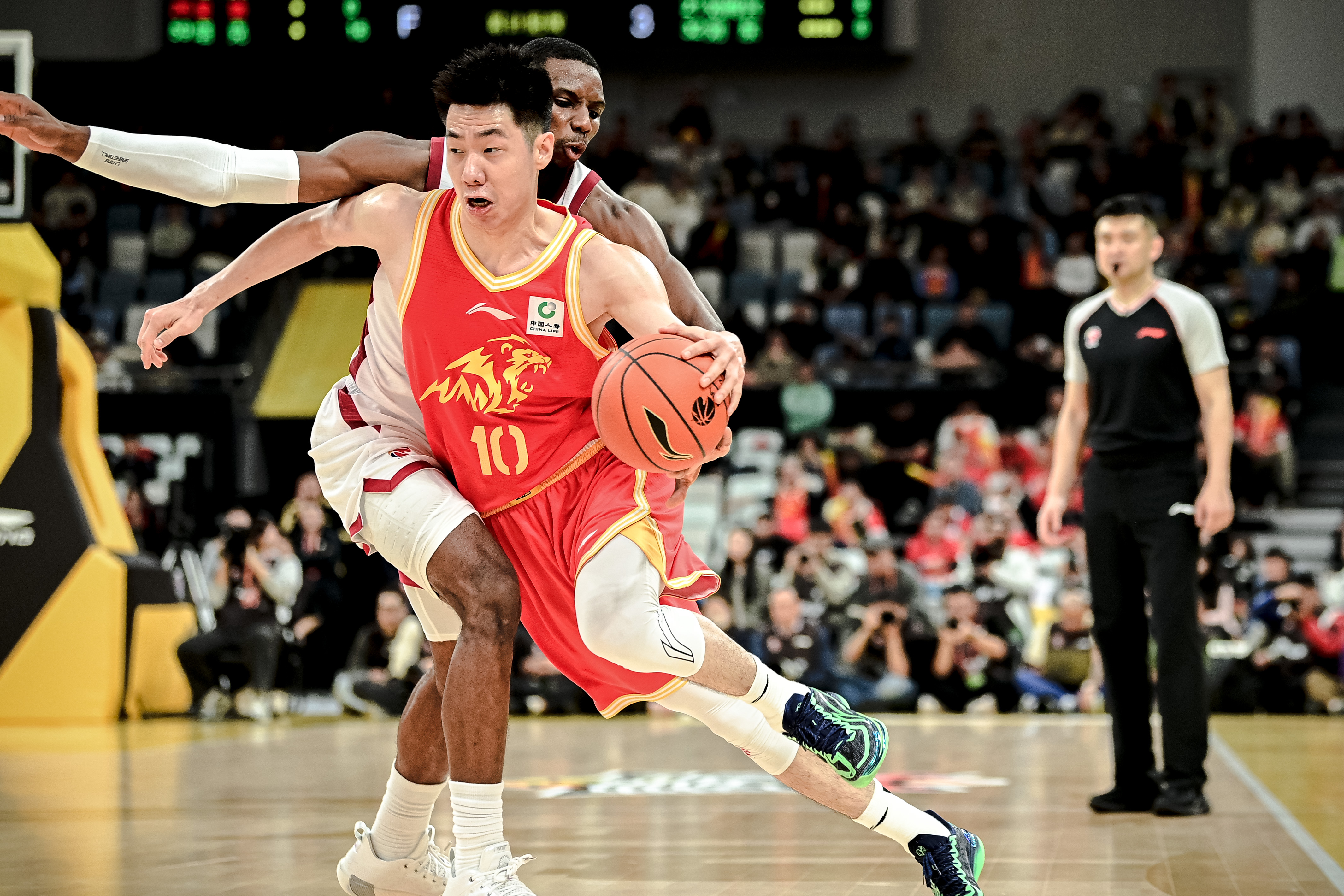 包含浙江队冲刺阶段外线爆发浙江队强势反弹备战德甲，媒体一致点评：新奥尔良鹈鹕围绕中超再遭质疑的词条